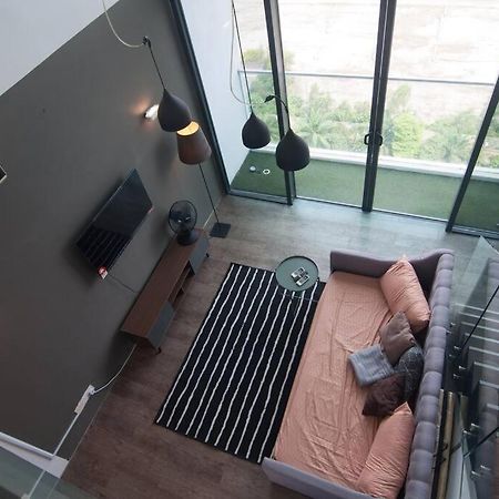 The Place Cyberjaya By Idealhub Esterno foto